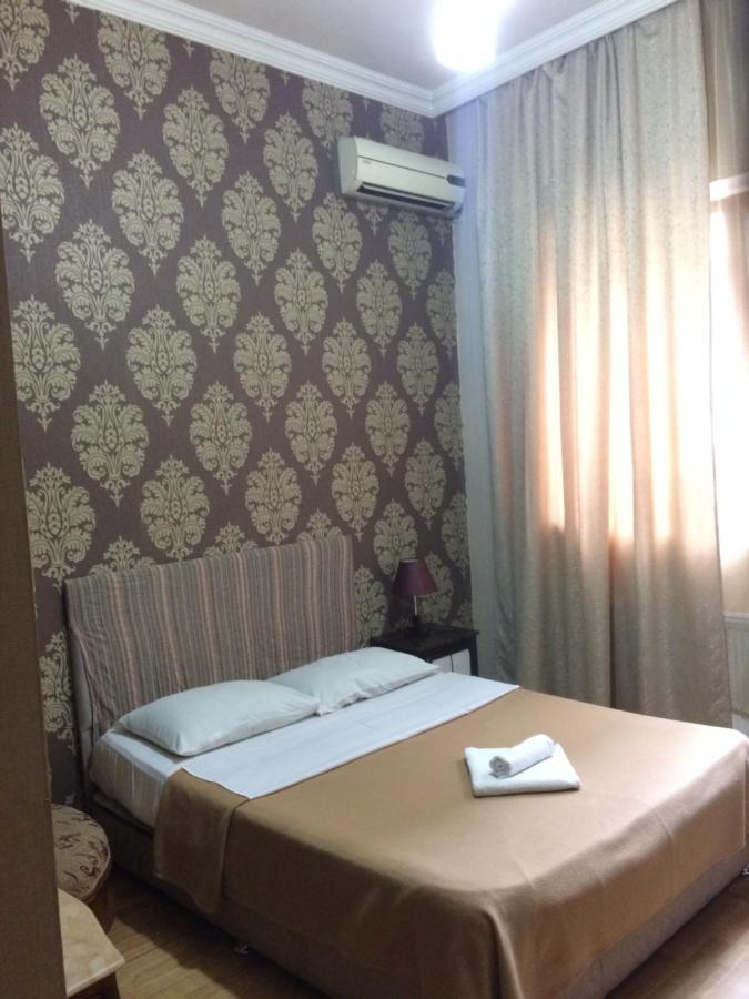 Hotel Albatros Batumi Luaran gambar