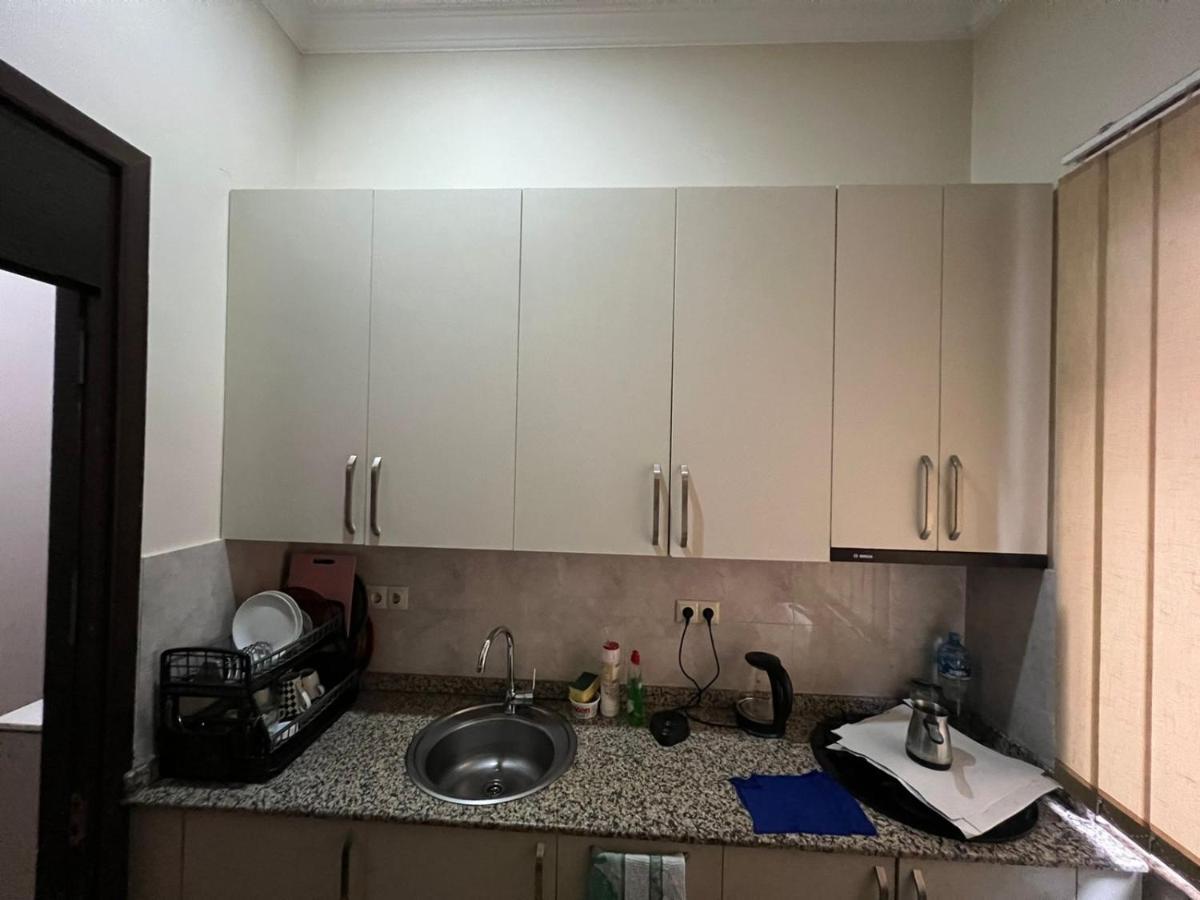 Hotel Albatros Batumi Luaran gambar