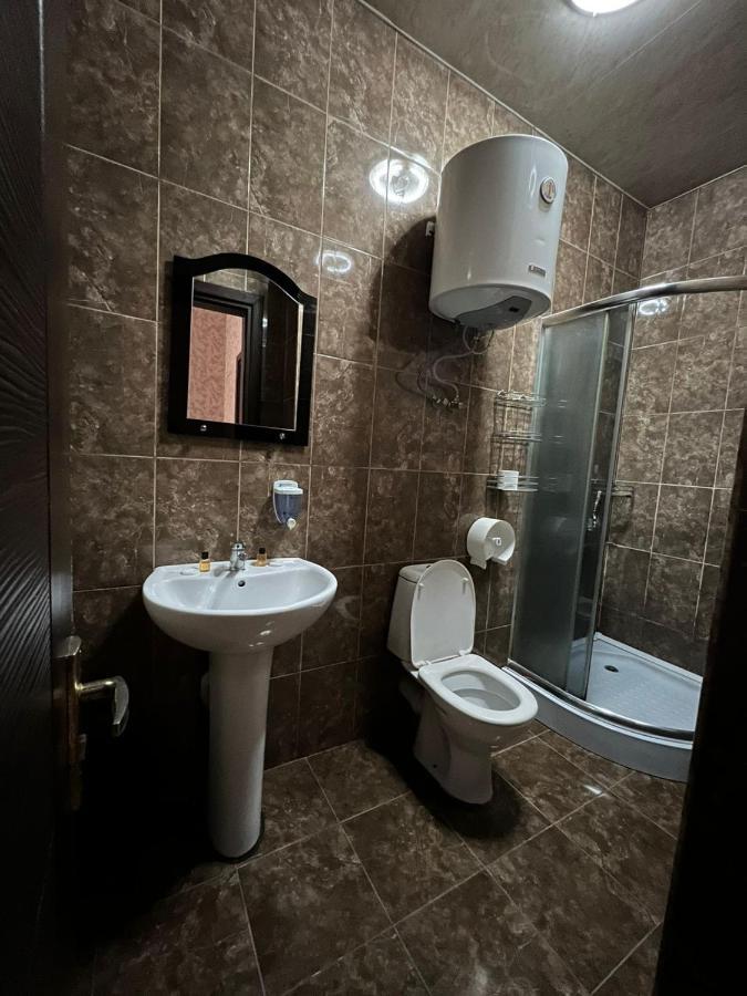Hotel Albatros Batumi Luaran gambar