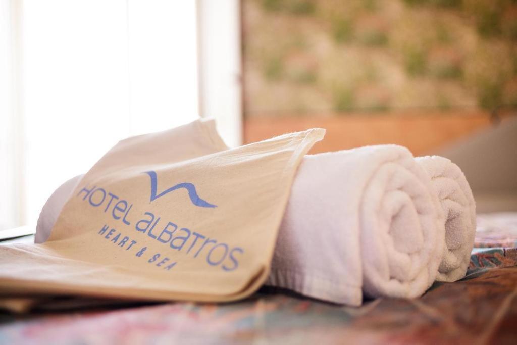 Hotel Albatros Batumi Luaran gambar