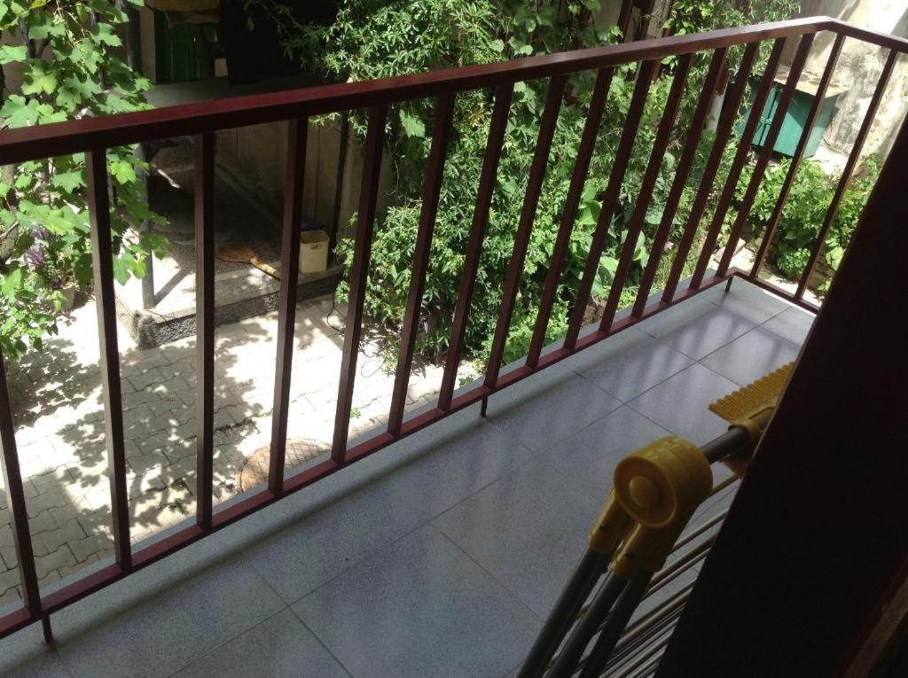 Hotel Albatros Batumi Luaran gambar